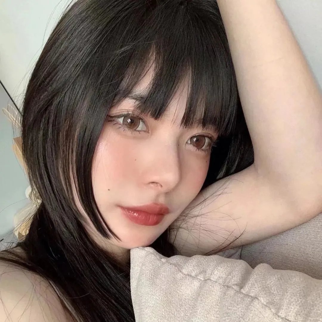 默